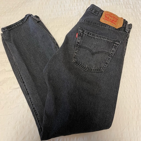 Levi’s 501 - Picture 1 of 6